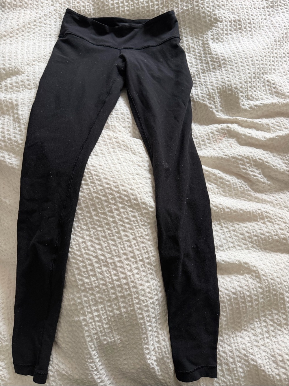 Lululemon Wunder Under size 4 black